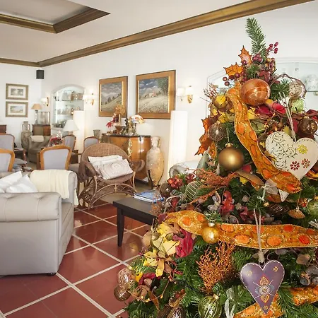 La Goleta Hotel