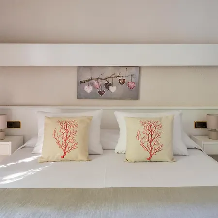 La Goleta Hotel
