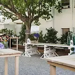 Ξενοδοχείο La Goleta 2*