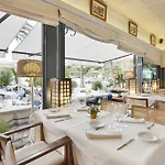 La Goleta Ξενοδοχείο 2*
